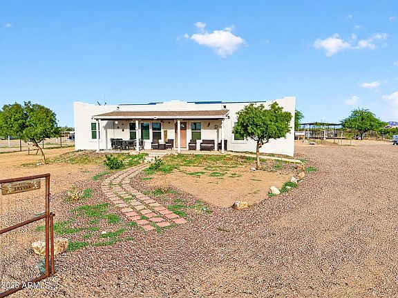 3rd image of 1851 S CORRALES Road