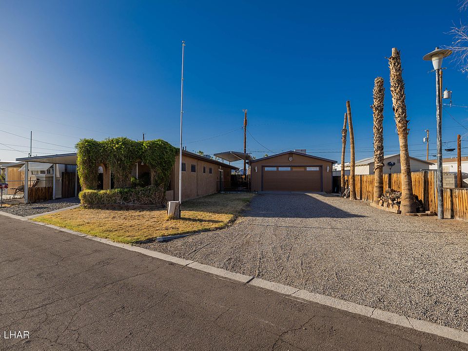 1st image of 31689 Carefree Dr