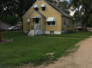 11450 Us Highway 20, Garden Prairie, IL 61038