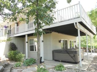 4017 57th Dr, Union Grove, WI 53182