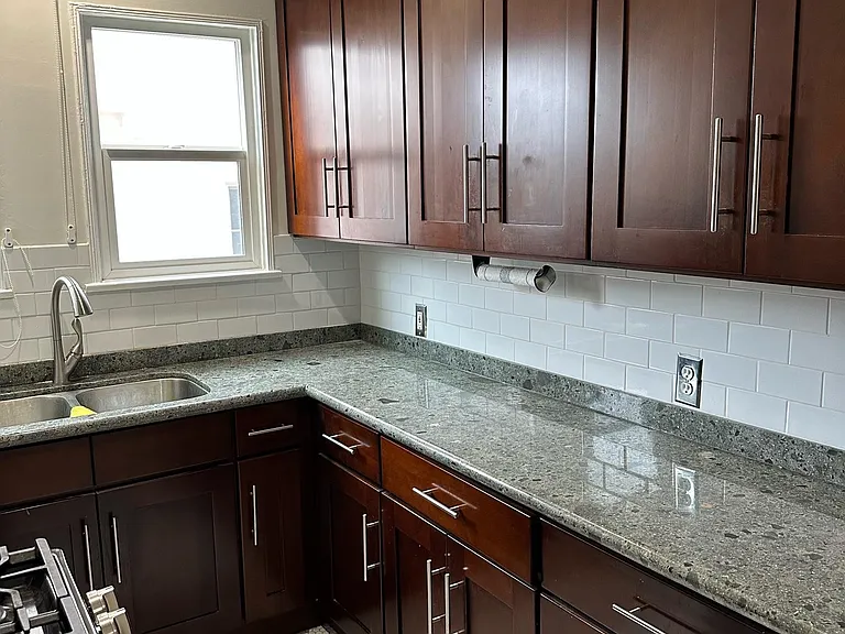 1057 Masselin Ave #1057 — Photo 10