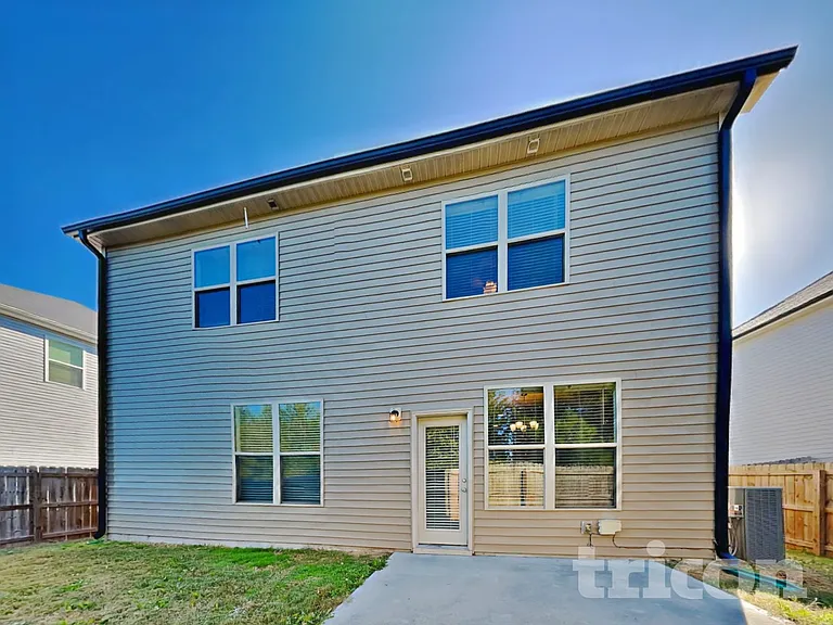 104 Yadkin St — Photo 19