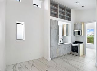 152 Boerum St SUITE 2, Brooklyn, NY 11206