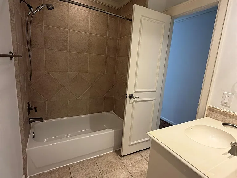1315 Whispering Pines Dr — Photo 30