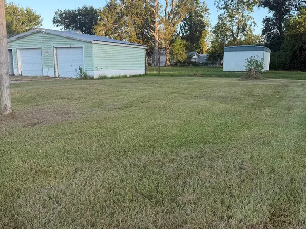 1102 Vincent St, Vinton, LA 70668