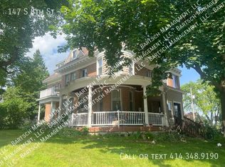 147 S 8th Ave #3, West Bend, WI 53095