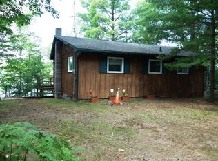 9750 S Kaubashine Rd, Hazelhurst, WI 54531