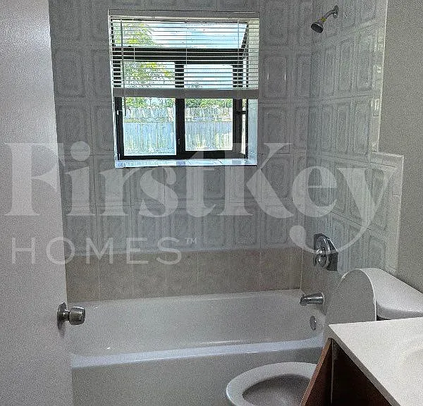 6004 Westfall Rd — Photo 9