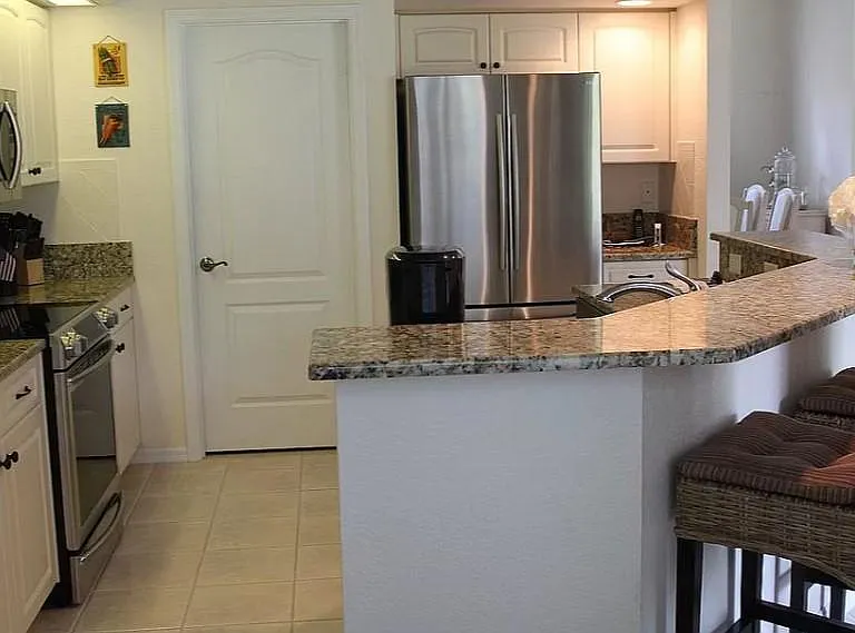 5078 Seagrass Dr — Photo 7