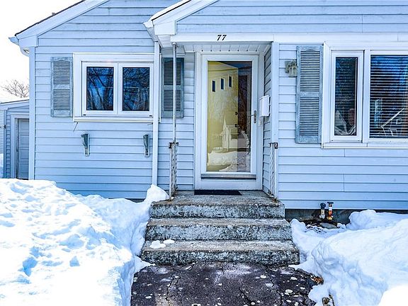 2nd image of 77 Gardiner Ave