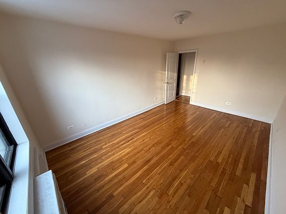 5th image of 144-54 Sanford Ave #43