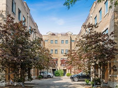1350 W Byron St UNIT 5, Chicago, IL, 60613