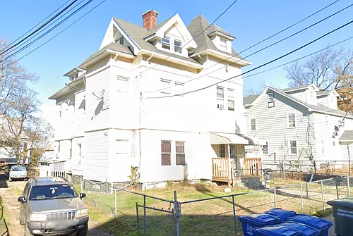 145 Vine St Photo 1