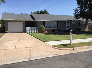 710 S Clark Ave, Lyons, KS 67554