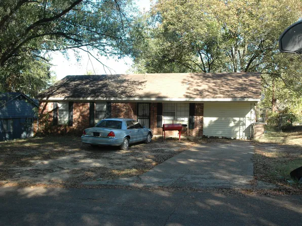 829 Woodale St, Forrest City, AR 72335