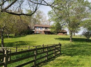 280 White Oak Cir, Burnsville, NC 28714