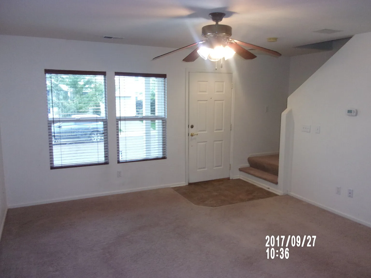 3 bed, 2.0 bath, 1105 sqft, $2,395 — Photo 3
