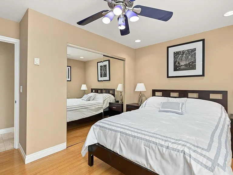 935 Genter St #207 — Photo 19