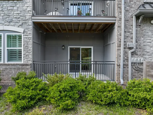 141 Saundersville Rd #1105, Hendersonville, TN 37075