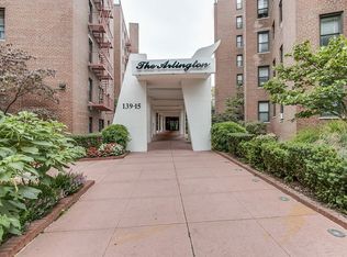 139-15 83rd Ave #305, Jamaica, NY 11435