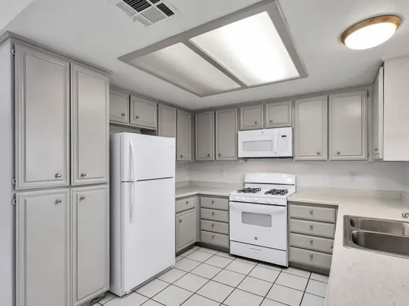 32389 Sky Blue Water Trl #C, Cathedral City, CA 92234