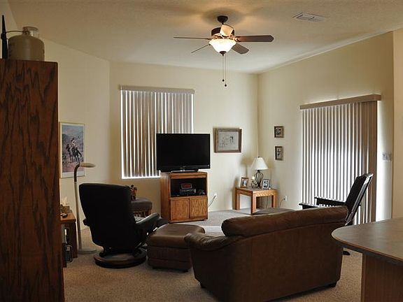 5th image of 500 Eugene Ct SE