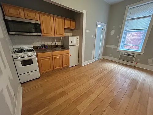 3431 Spring Garden St Photo 1