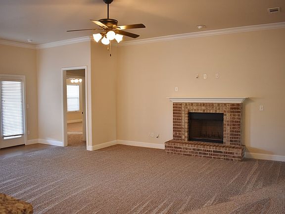 3rd image of 6912 Cattleman Dr