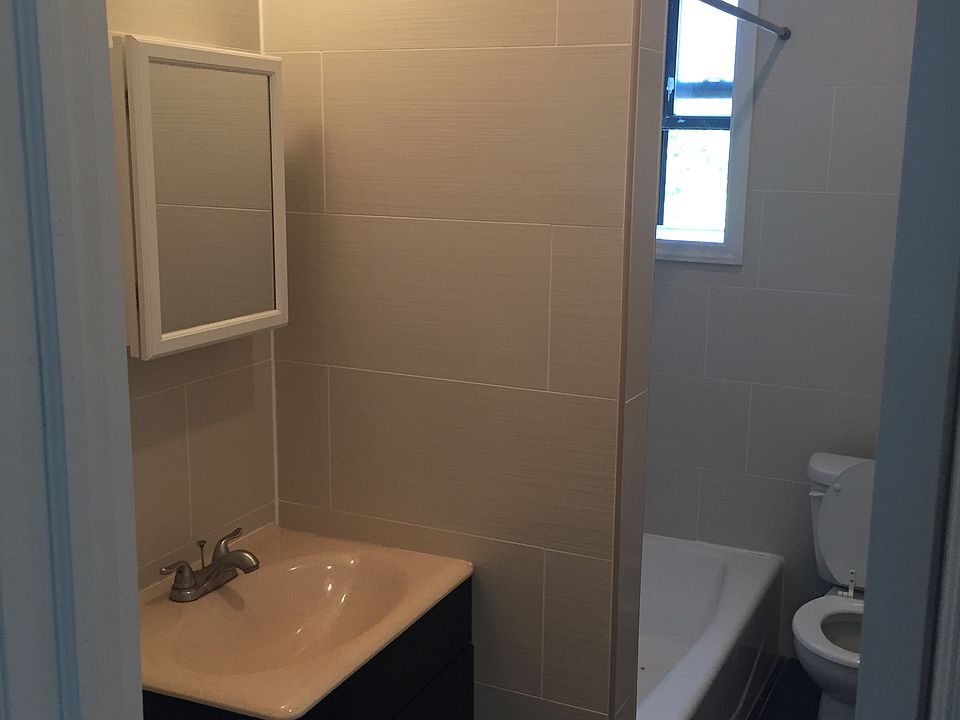 2nd image of 408 W 128th St APT 12B
