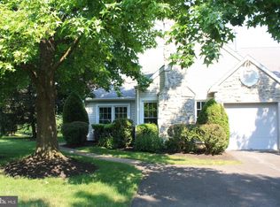21 Walton Ct, Newtown, PA 18940
