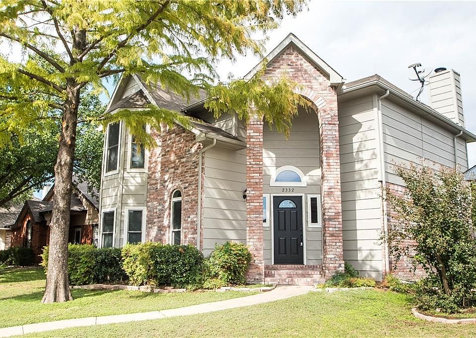 1st image of 2332 Cuesta Ln