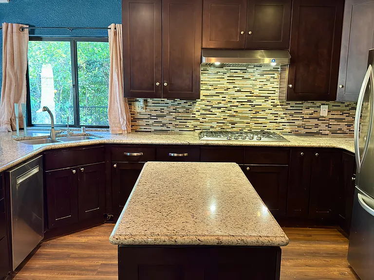 2092 Peaceful Hills Rd — Photo 11