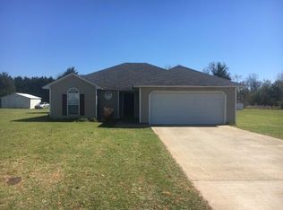 3345 Delaware Dr, Dalzell, SC 29040