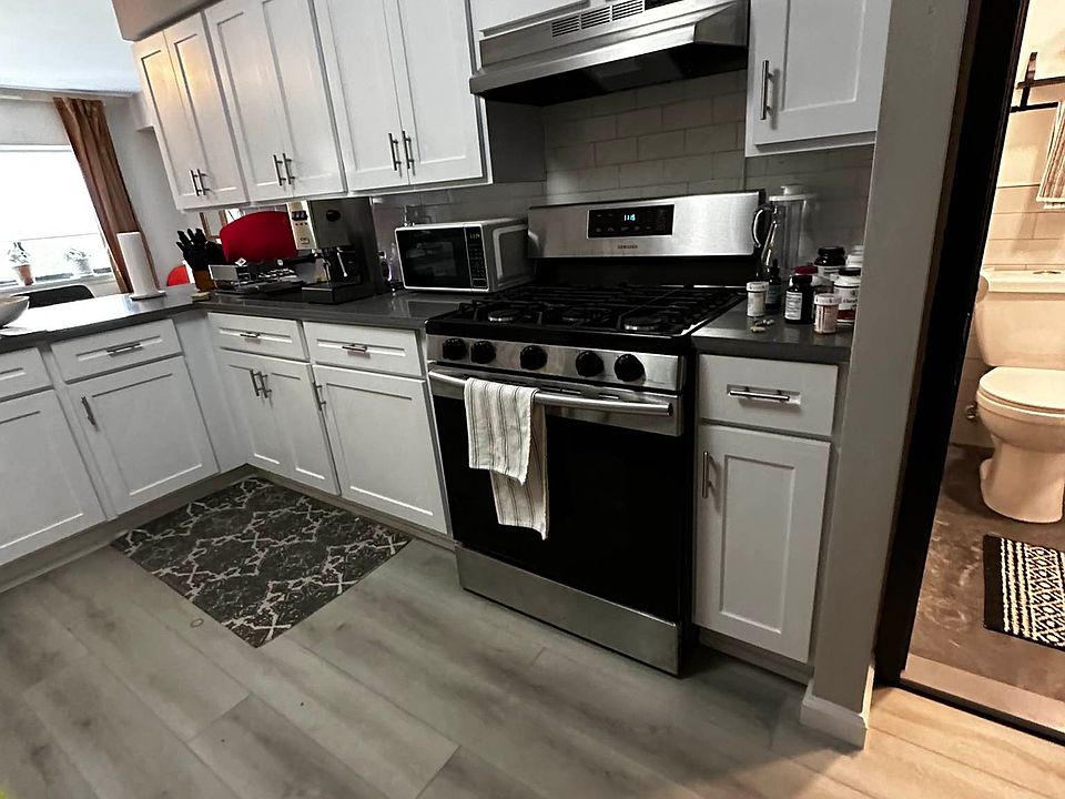 1st image of 10 E 118th St #Penthouse 12