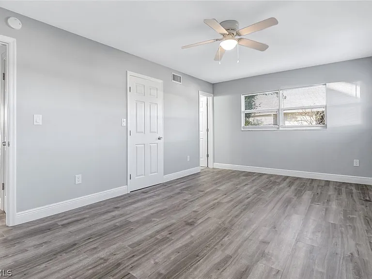 4312 S Bay Cir — Photo 11