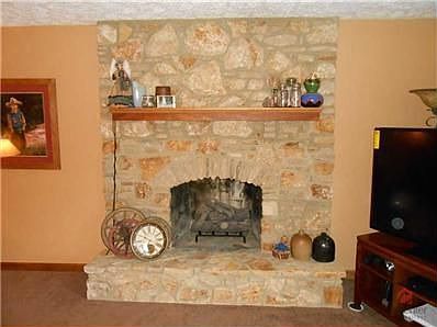 4th image of 2210 Osman Ln