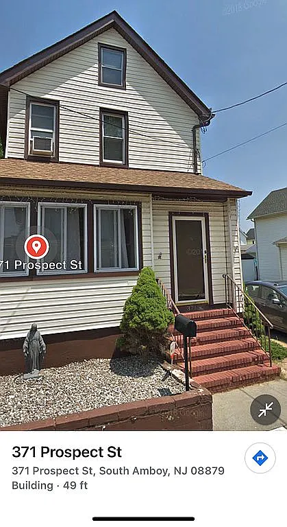 371 Prospect St photo 1