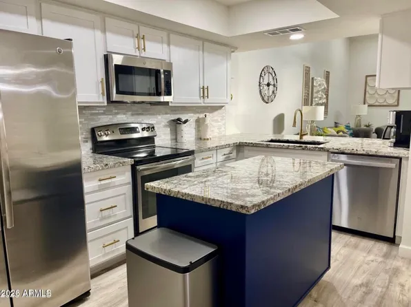 9040 E Winchcomb Dr, Scottsdale, AZ 85260