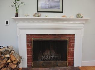 82 Oakhurst Rd, Cape Elizabeth, ME 04107