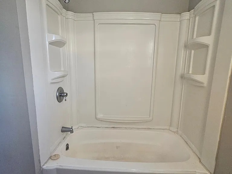 451 Main St #3B — Photo 3