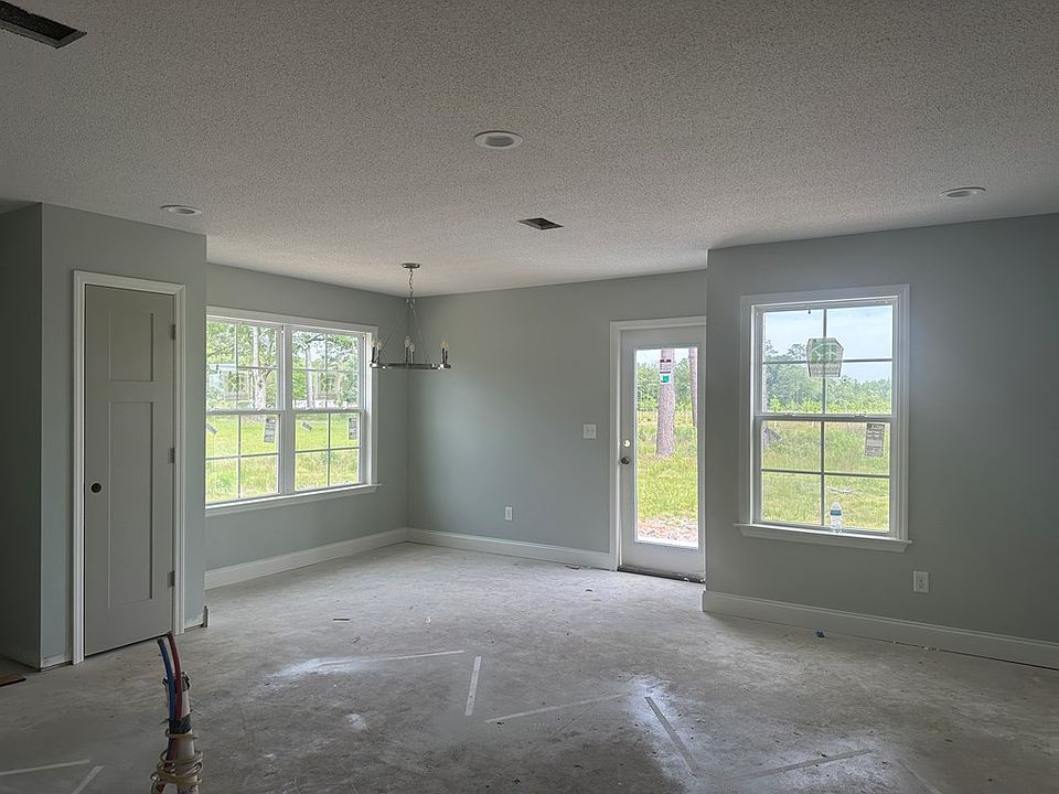 2nd image of 63 Swindle St