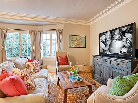 5th image of 2669 Greenwich St