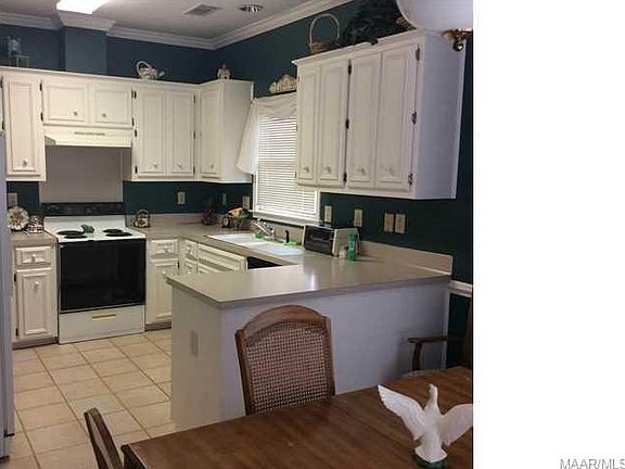 4th image of 8315 Lochwood Dr