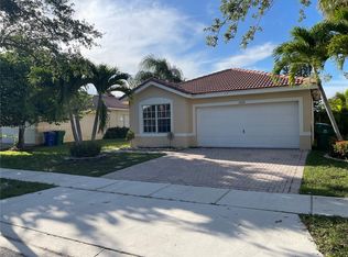 16285 SW 27th St, Hollywood, FL 33027