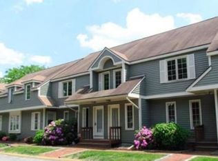 2 Strathmore Shire #D, Uxbridge, MA 01569