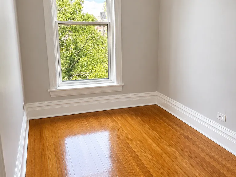 4615 S Vincennes Ave #2 — Photo 9