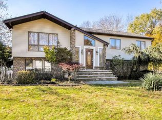 91 Virgil Rd, Norwood, NJ 07648