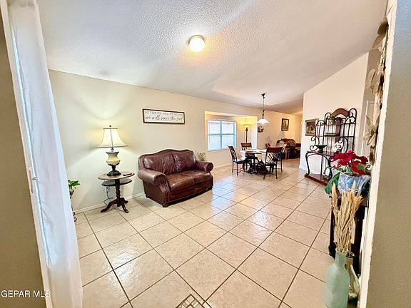 2nd image of 839 Sun City Park Ct