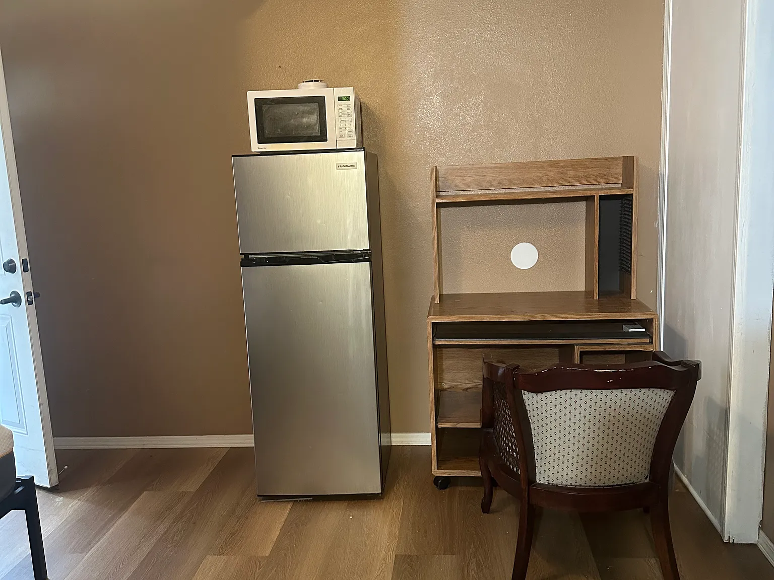 E Oak Haven Dr, Fresno — Photo 4