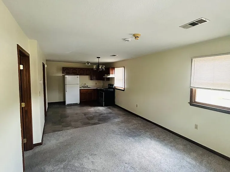 801 Darlington Rd — Photo 3